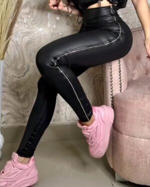 Leggins moldeador Levanta cola Estilo Cuerina y zipper largo
