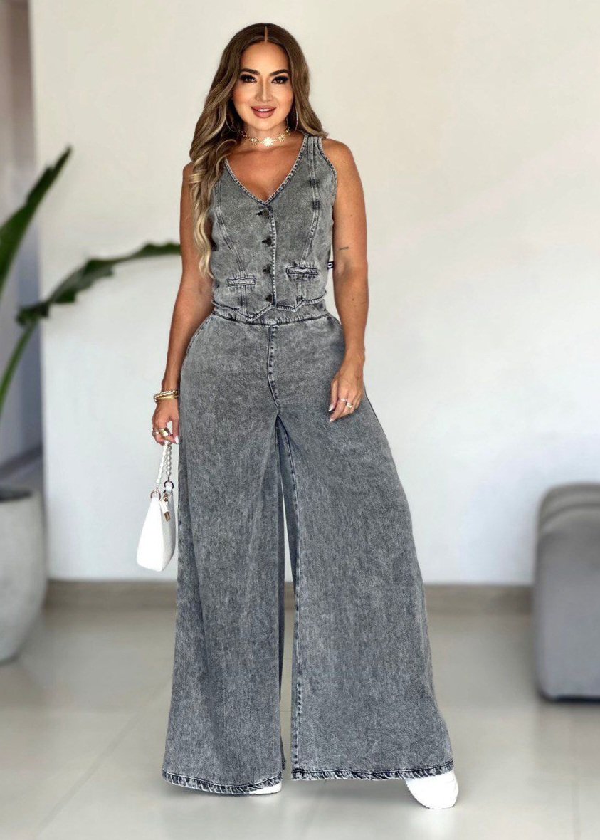 Conjunto de jeans gris oscuro