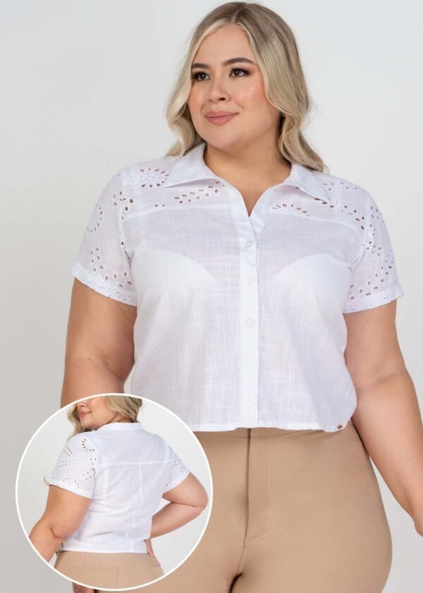 Blusa blanca con ojalillo