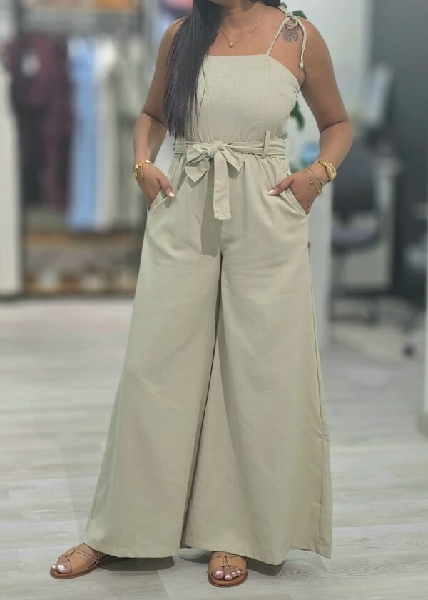 Enterizo con tiras y correa ASP00524