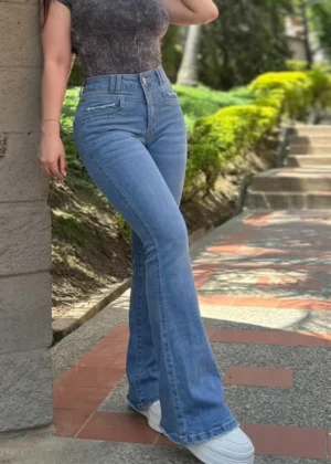 Jean premium levanta cola acampanado D549