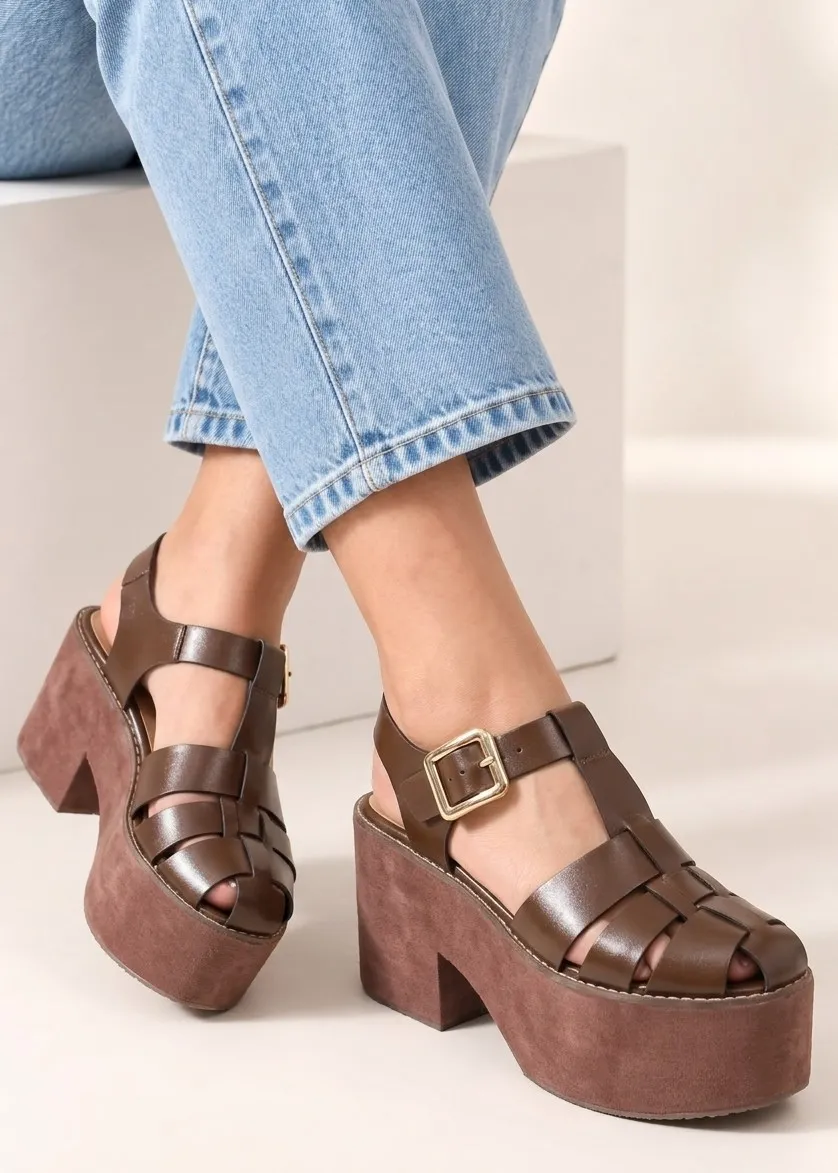 Sandalia plataforma media J333